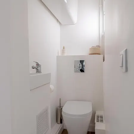 Apartment Charming Apartment 1 Bed 4Ppl Near The Center